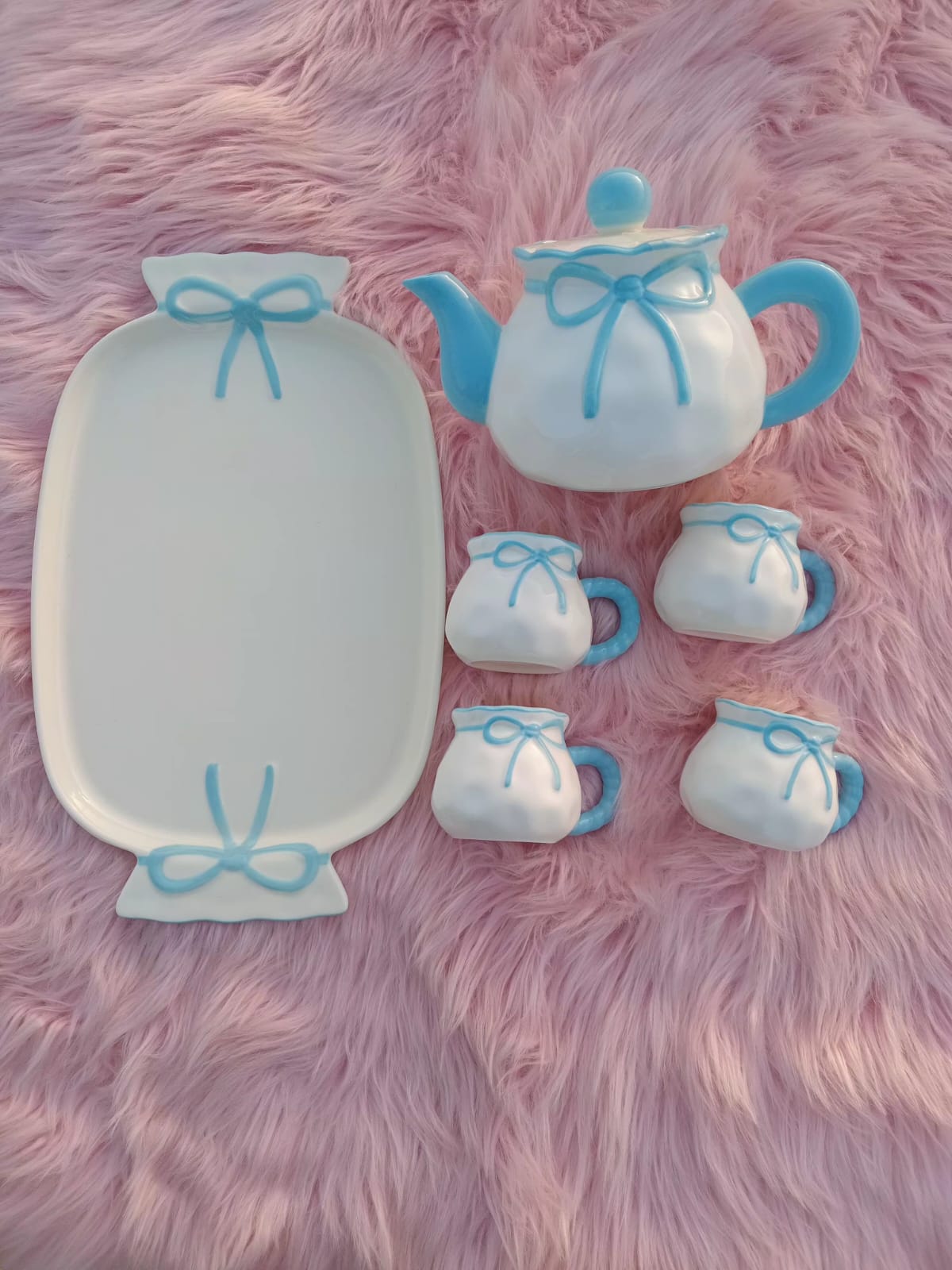 Bow Tea Set with Tray Bow Tea Set with Tray