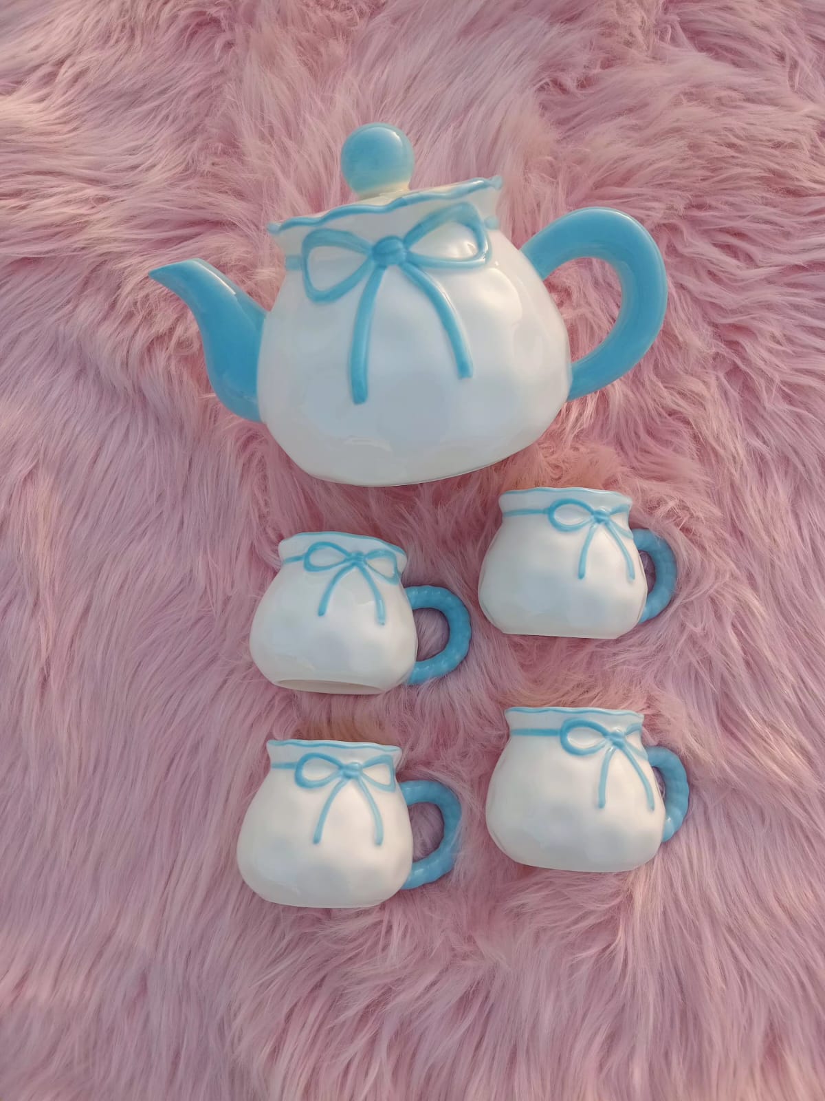 Bow Tea Set with Tray Bow Tea Set with Tray