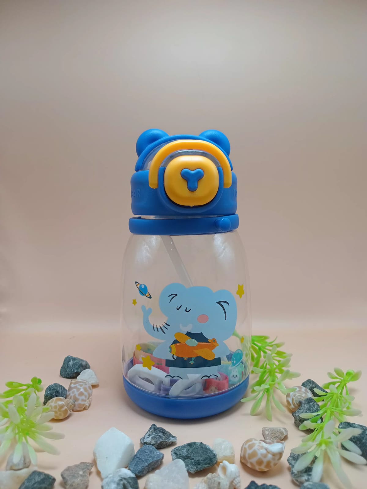 Cartoon Water Bottle with Flip Lid Cartoon Water Bottle with Flip Lid