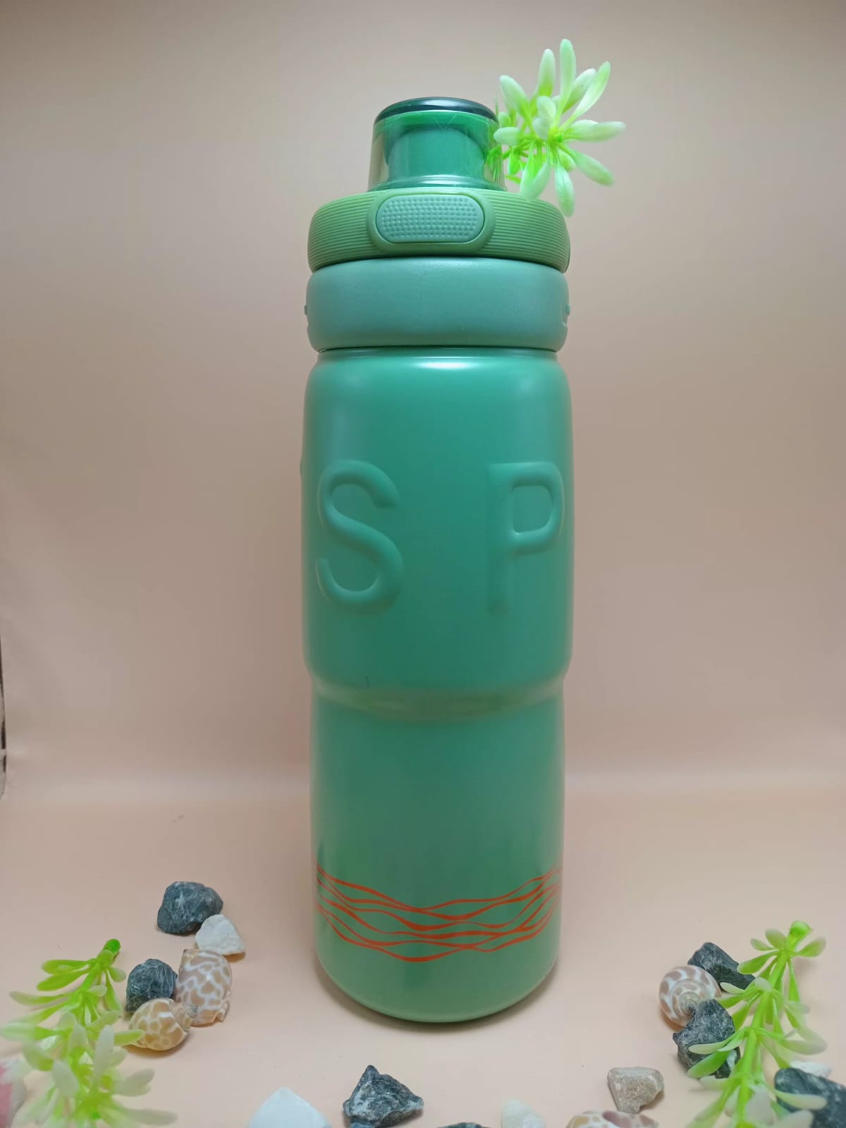Sports Water Bottle with Carry Handle Sports Water Bottle with Carry Handle