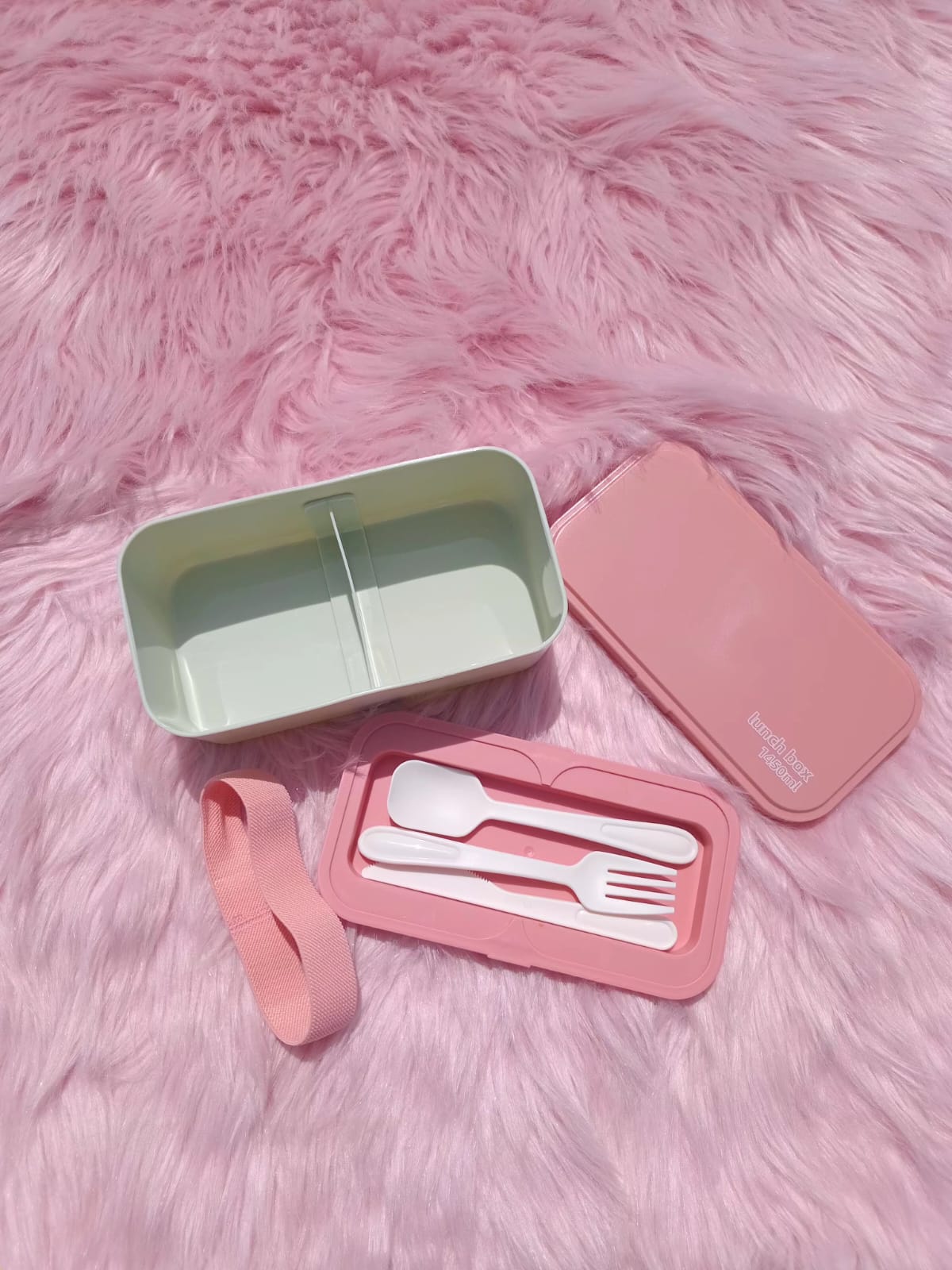 Rectangular Lunch Box with Spoon and Fork Rectangular Lunch Box with Spoon and Fork