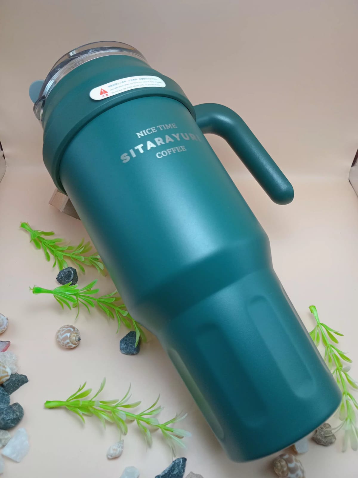 Travel Tumbler with Handle and Straw Travel Tumbler with Handle and Straw