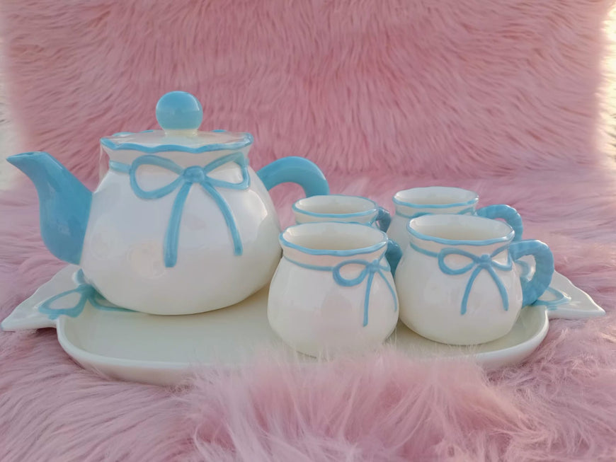 Bow Tea Set with Tray